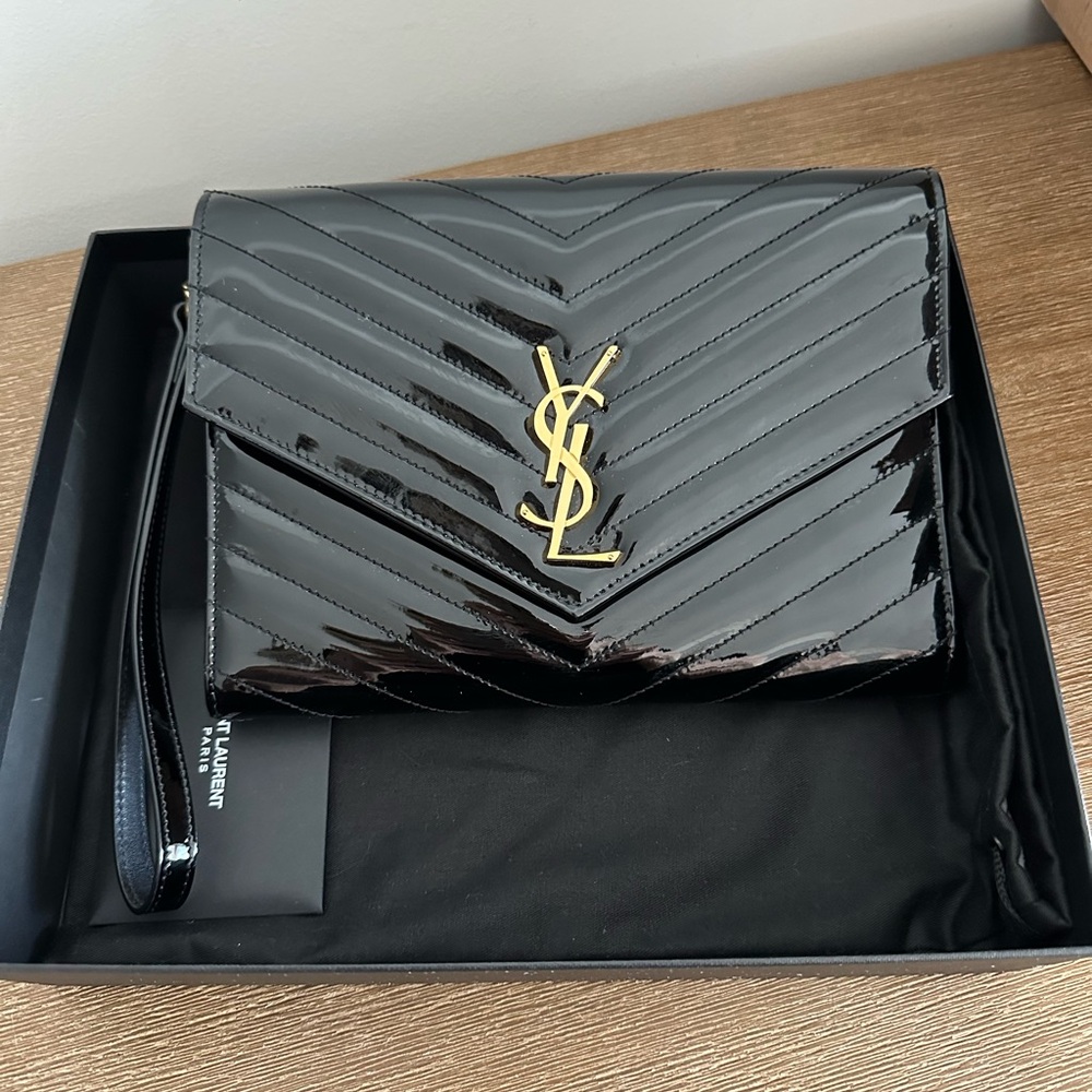 SAINT LAURENT YSL CLUTCH